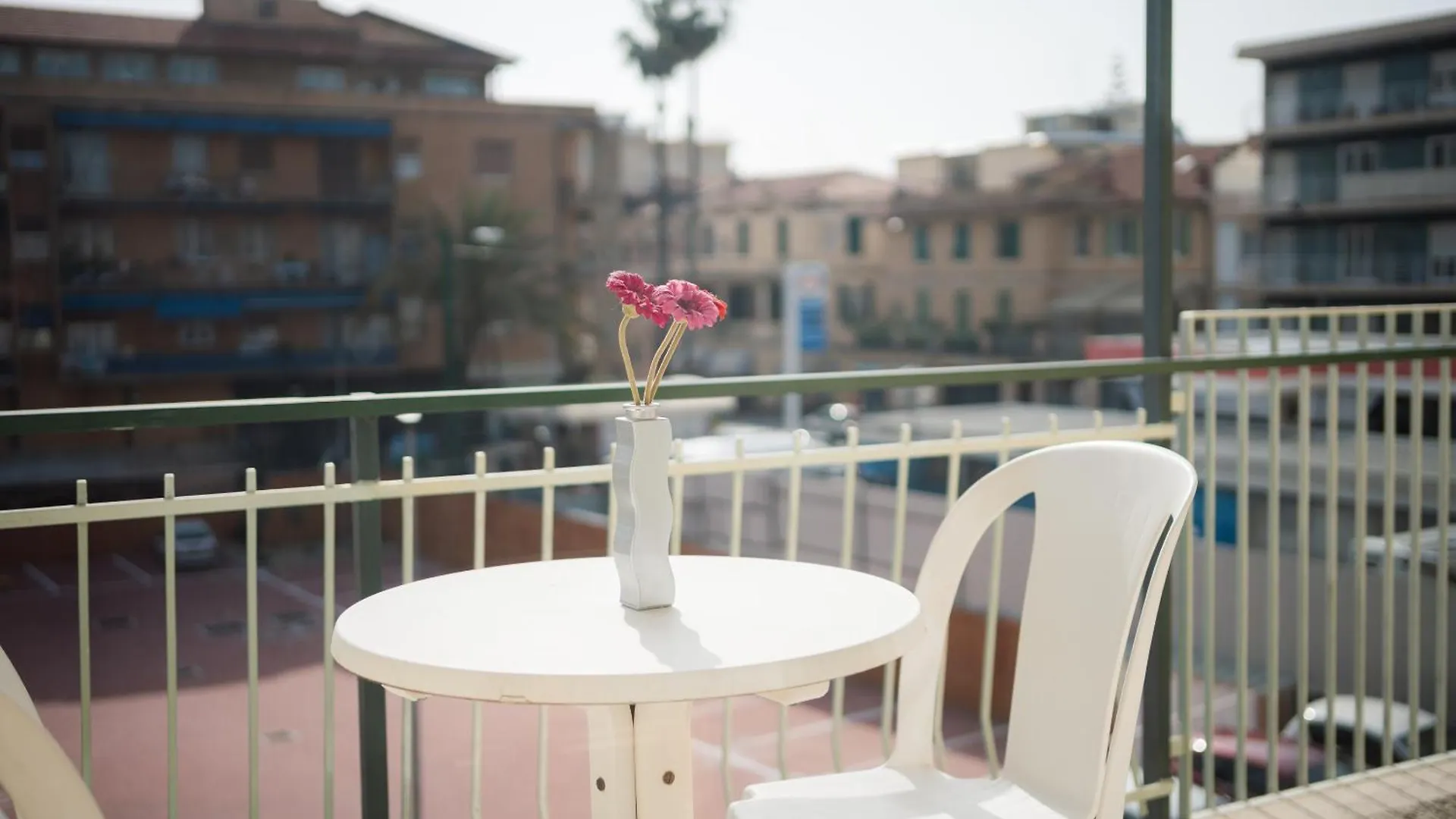 Casa Silvia - Central - Terrace - Wifi Bordighera Apartmán